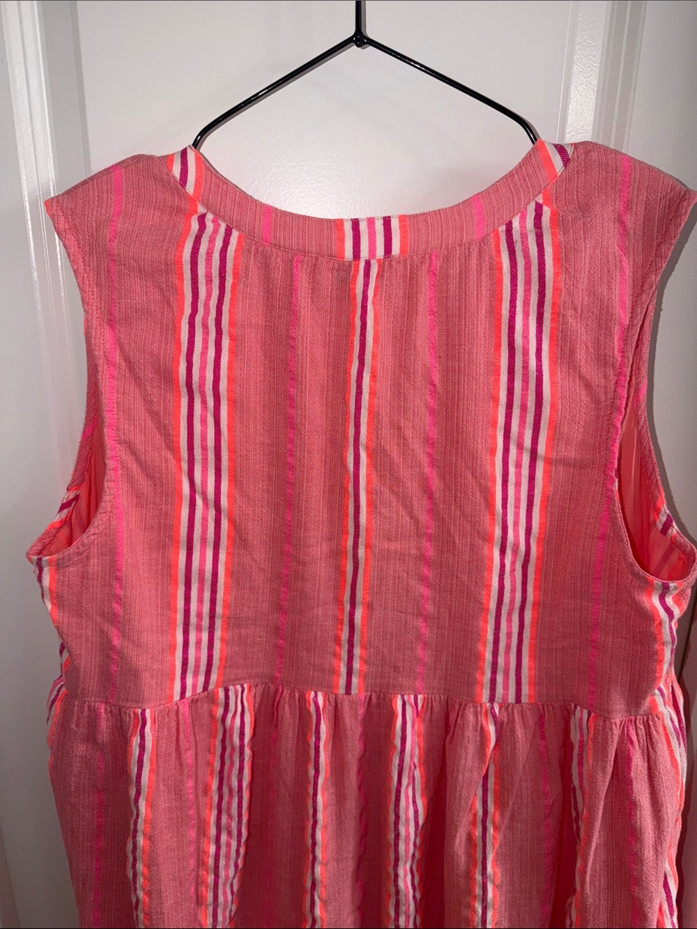 NWOT Vineyard Vines Striped Neon Pop Tiered Breezy Maxi Dress Size Large - Picture 6 of 10